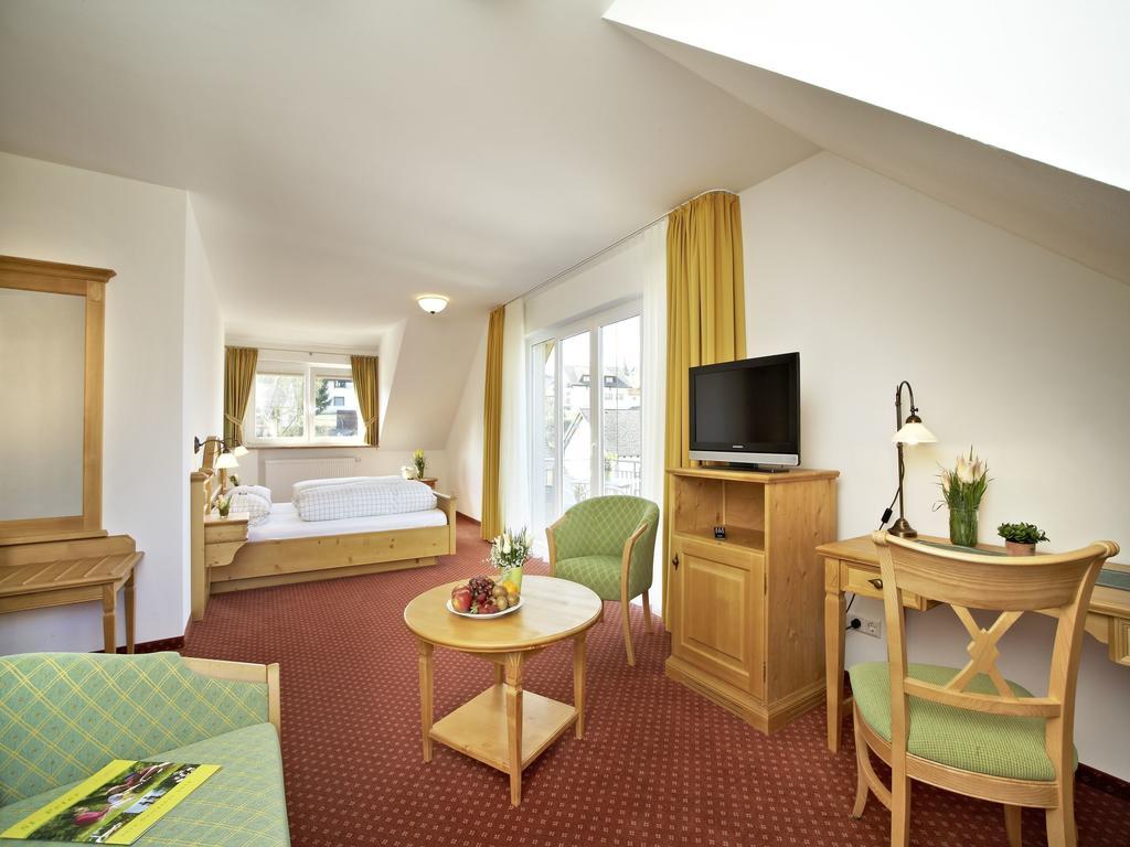 Gasthof Restaurant Buergerstueble Sankt Peter Room photo